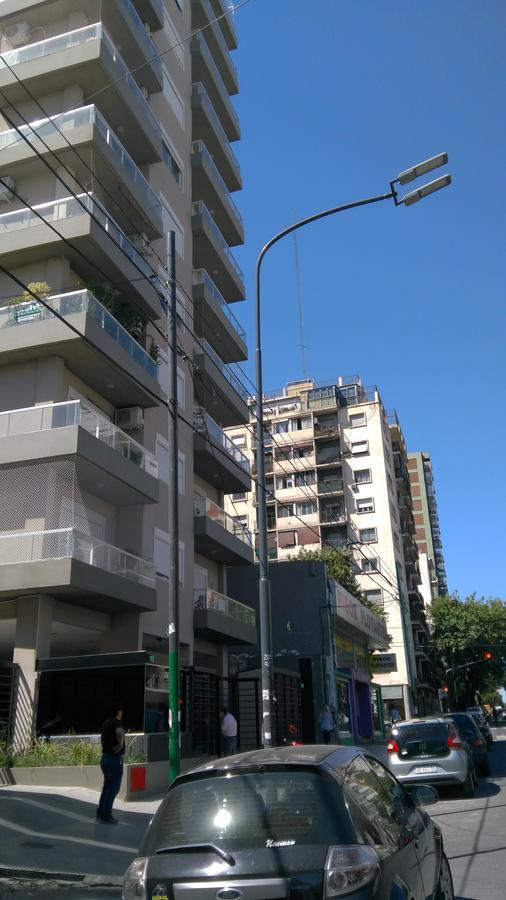 Апартаменти Monoambiente Diaz Velez Буенос-Айрес Екстер'єр фото